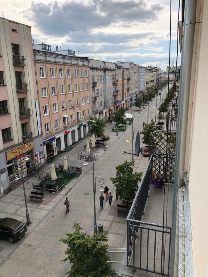 Family & Business Sauna Apartments Paderewskiego Sienkiewicza No2 Centrum Downtown - 2 Bedroom With Private Sauna, Bath With Hydromassage, Parking Кельце Экстерьер фото